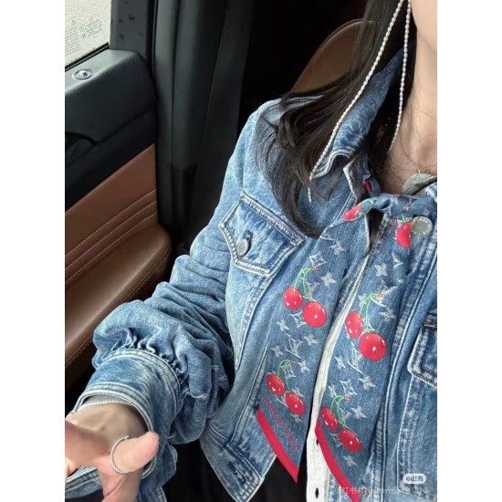 LV Scarf Good Quality