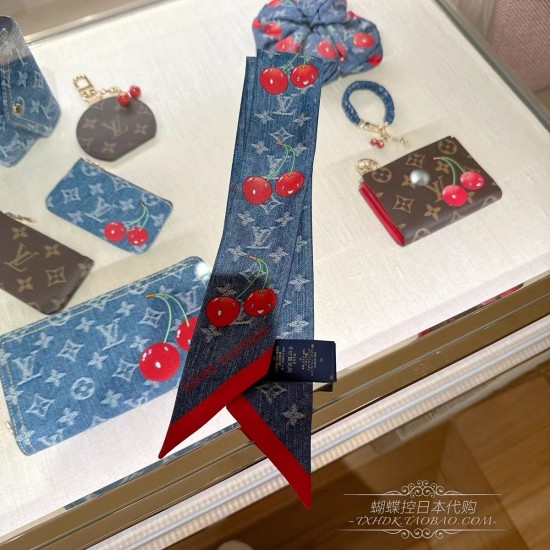 LV Scarf Good Quality