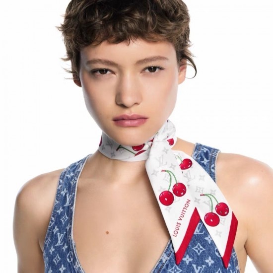 LV Scarf Good Quality