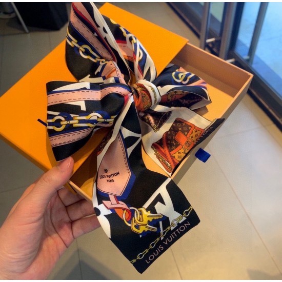 LV Scarf Good Quality