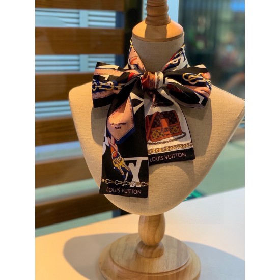 LV Scarf Good Quality