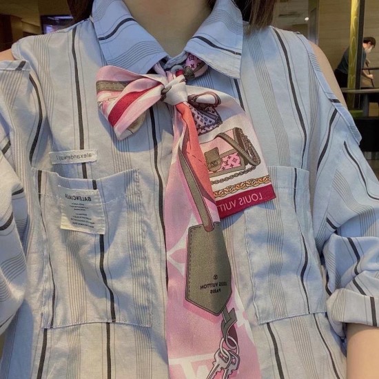 LV Scarf Good Quality