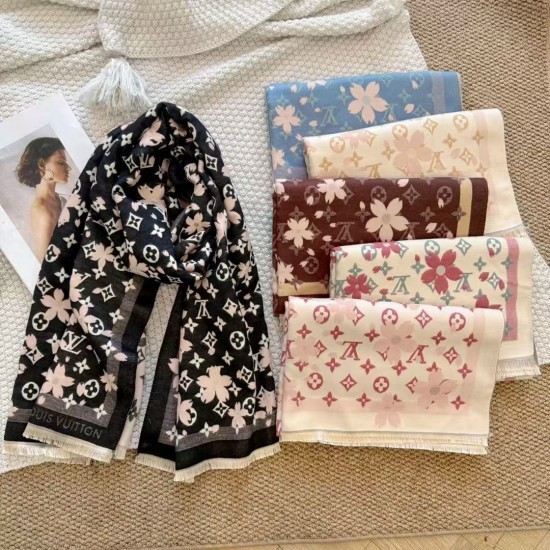 LV Scarf Good Quality