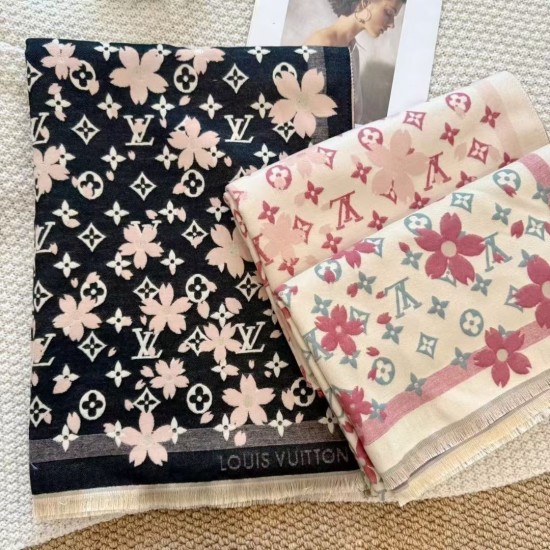 LV Scarf Good Quality