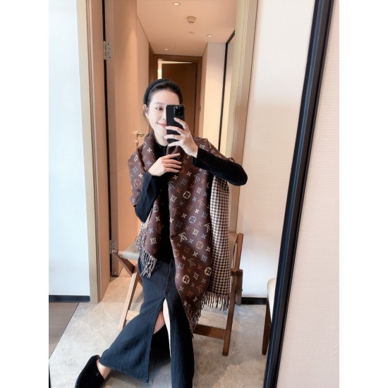 LV Scarf Good Quality