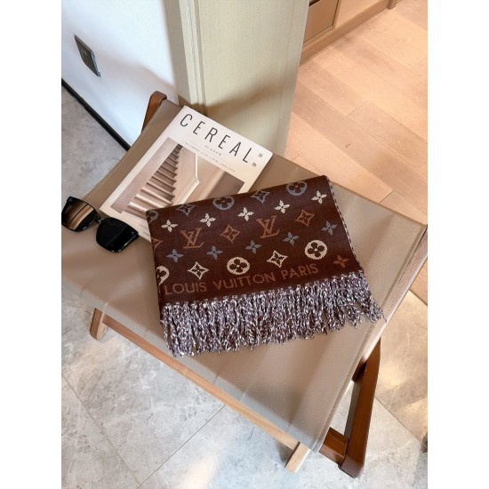 LV Scarf Good Quality