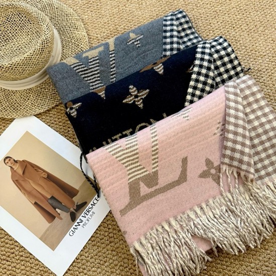 LV Scarf Good Quality