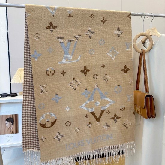 LV Scarf Good Quality