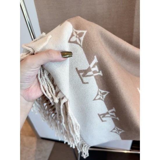 LV Scarf Good Quality