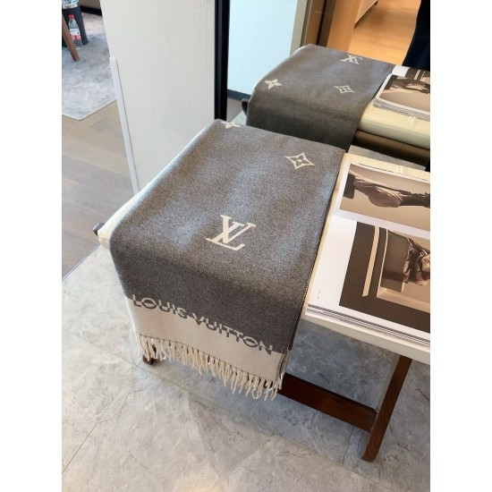 LV Scarf Good Quality