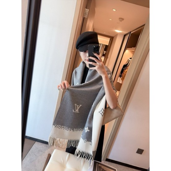 LV Scarf Good Quality