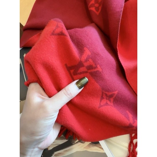 LV Scarf Good Quality