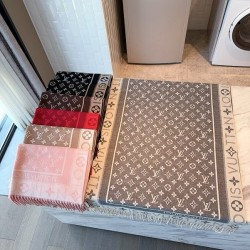 LV Scarf Good Quality