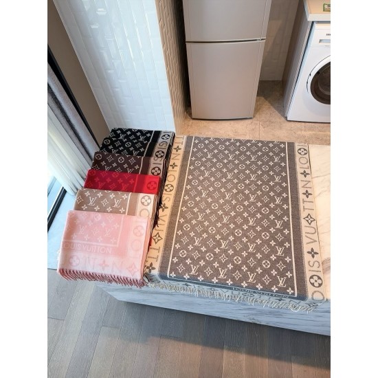 LV Scarf Good Quality