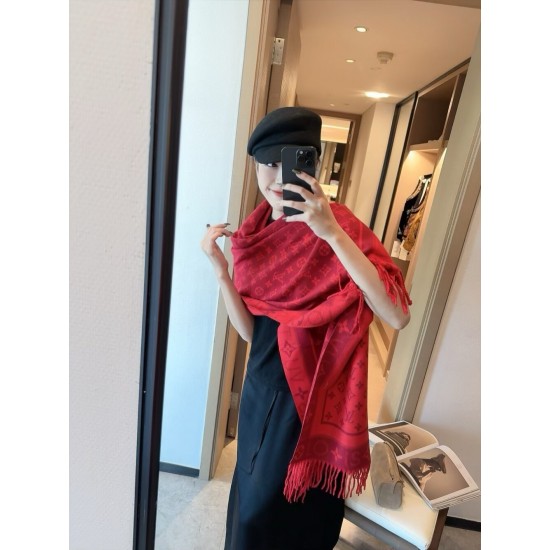 LV Scarf Good Quality