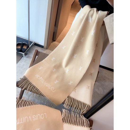 LV Scarf Good Quality