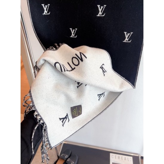 LV Scarf Good Quality
