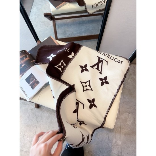 LV Scarf Good Quality