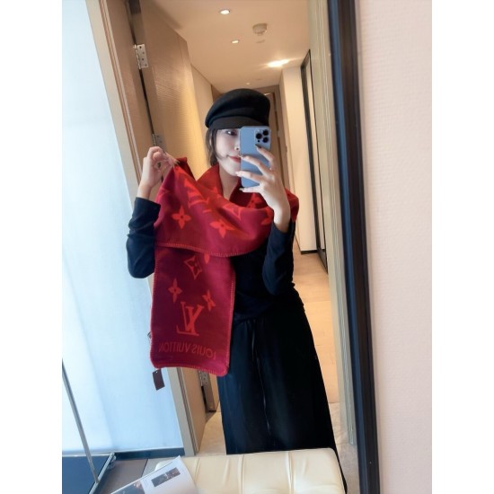 LV Scarf Good Quality