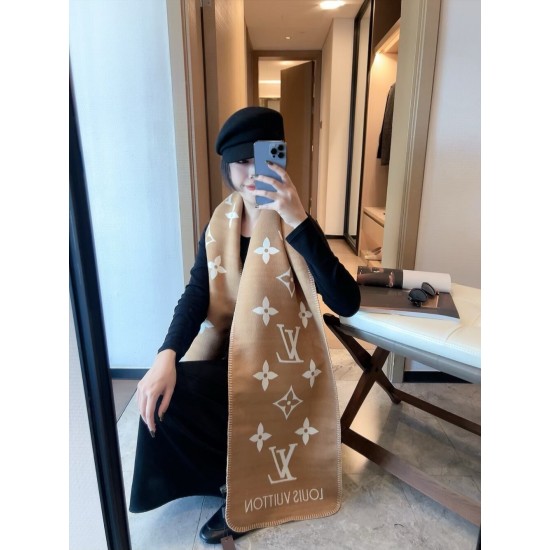 LV Scarf Good Quality