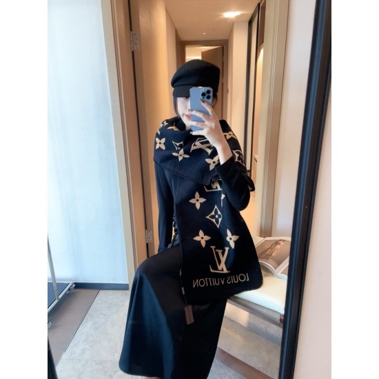 LV Scarf Good Quality