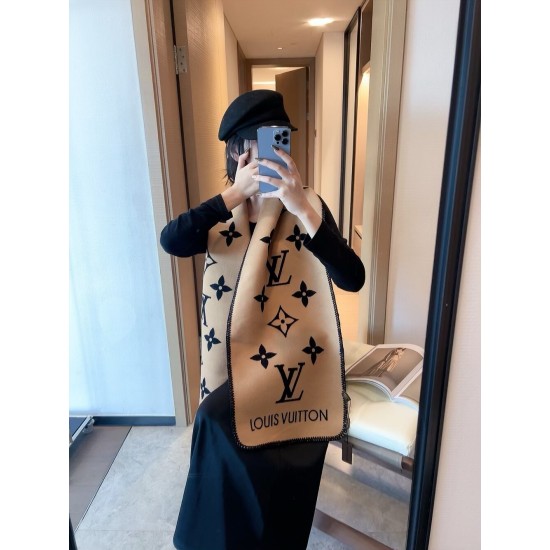 LV Scarf Good Quality