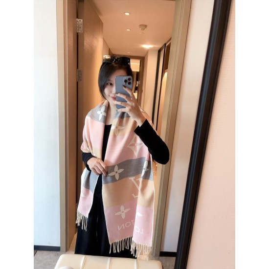 LV Scarf Good Quality