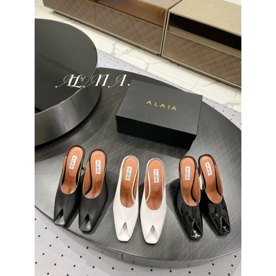 Alaia Collection Shoes Women Top Quality
size 35-41