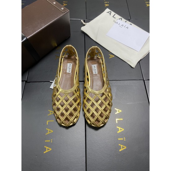 Alaia Shoes Women Top Quality
size 35-41