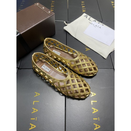 Alaia Shoes Women Top Quality
size 35-41