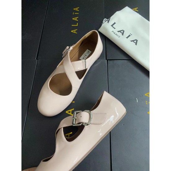 Alaia Shoes Women Top Quality
size 35-41