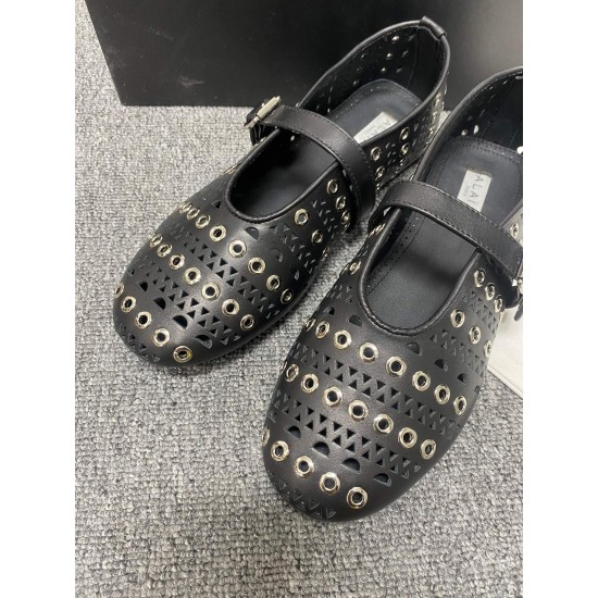 Alaia Shoes Women Top Quality
size 35-41