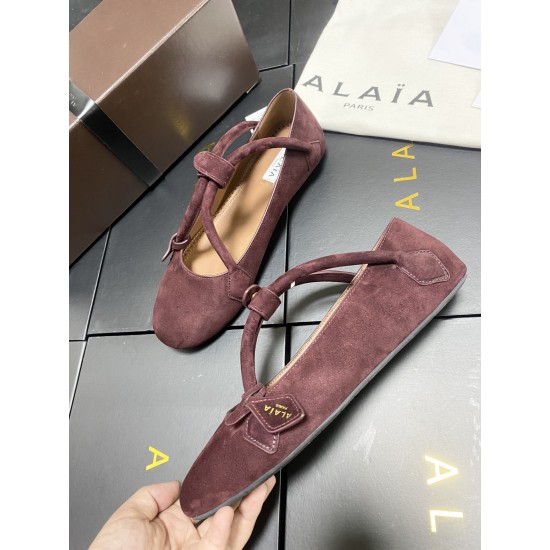 Alaia Shoes Women Top Quality
size 35-41