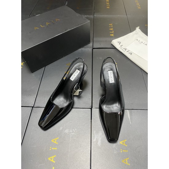 Alaia Shoes Women Top Quality
size 35-41