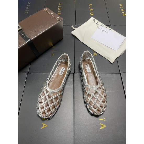Alaia Shoes Women Top Quality
size 35-41