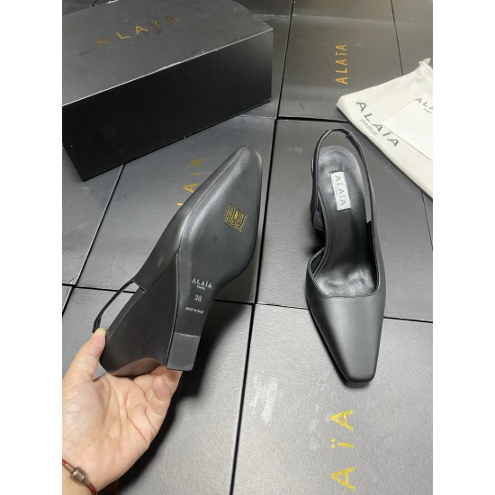 Alaia Shoes Women Top Quality
size 35-41