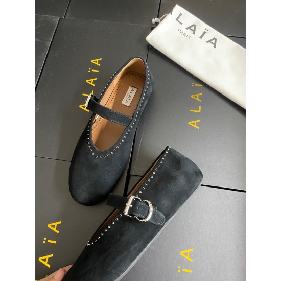 Alaia Shoes Women Top Quality
size 35-41