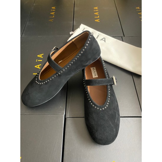Alaia Shoes Women Top Quality
size 35-41