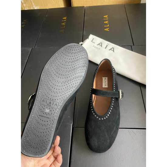 Alaia Shoes Women Top Quality
size 35-41