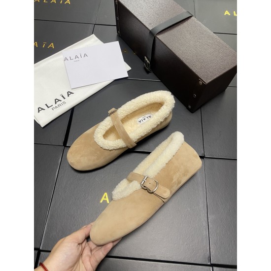 Alaia Shoes Women Top Quality
size 35-41