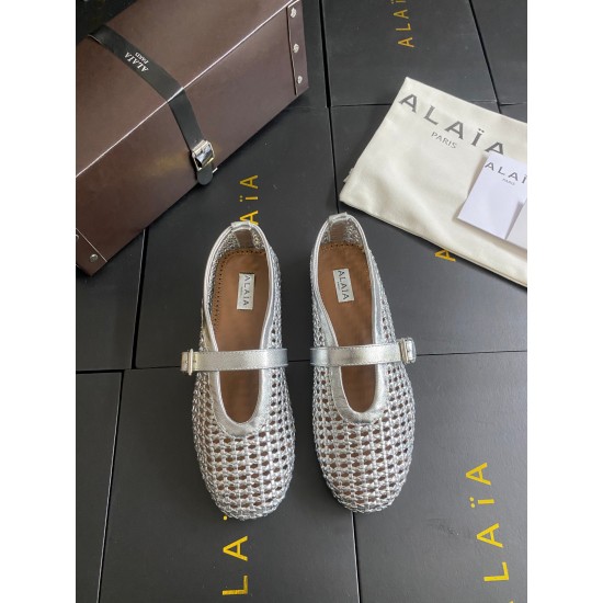 Alaia Shoes Women Top Quality
size 35-41