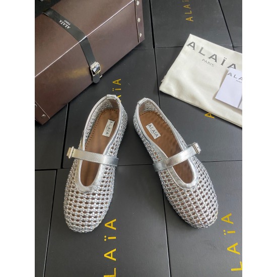 Alaia Shoes Women Top Quality
size 35-41