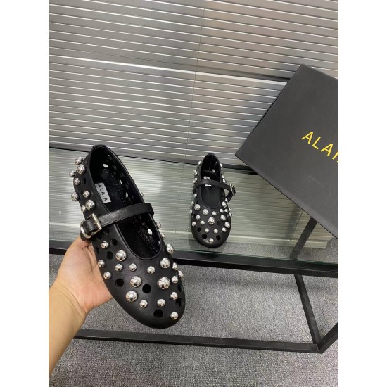 Alaia Shoes Women Top Quality
size 35-41