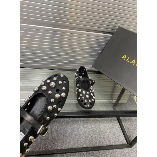 Alaia Shoes Women Top Quality
size 35-41