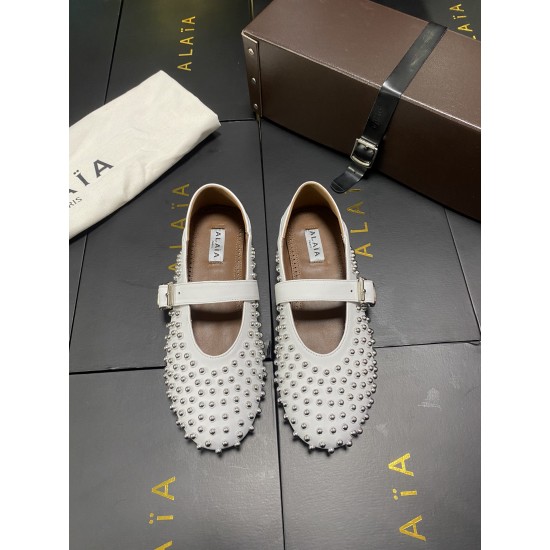 Alaia Shoes Women Top Quality
size 35-41