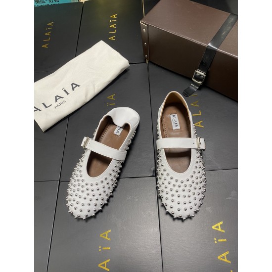 Alaia Shoes Women Top Quality
size 35-41