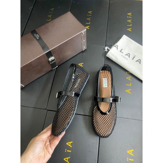 Alaia Shoes Women Top Quality
size 35-41