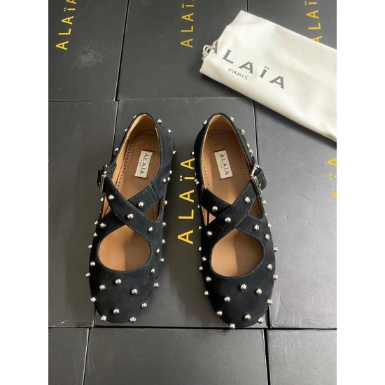 Alaia Shoes Women Top Quality
size 35-41