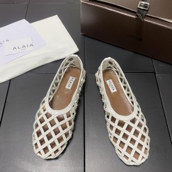 Alaia Shoes Women Top Quality
size 35-41