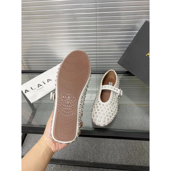 Alaia Shoes Women Top Quality
size 35-41